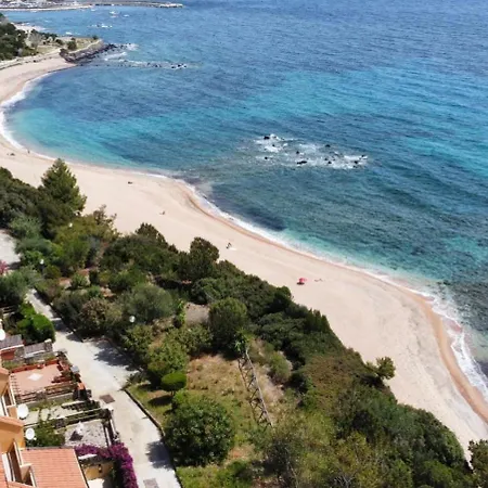 Casa Sulla Spiaggia Beach Steps To Beach Appartement